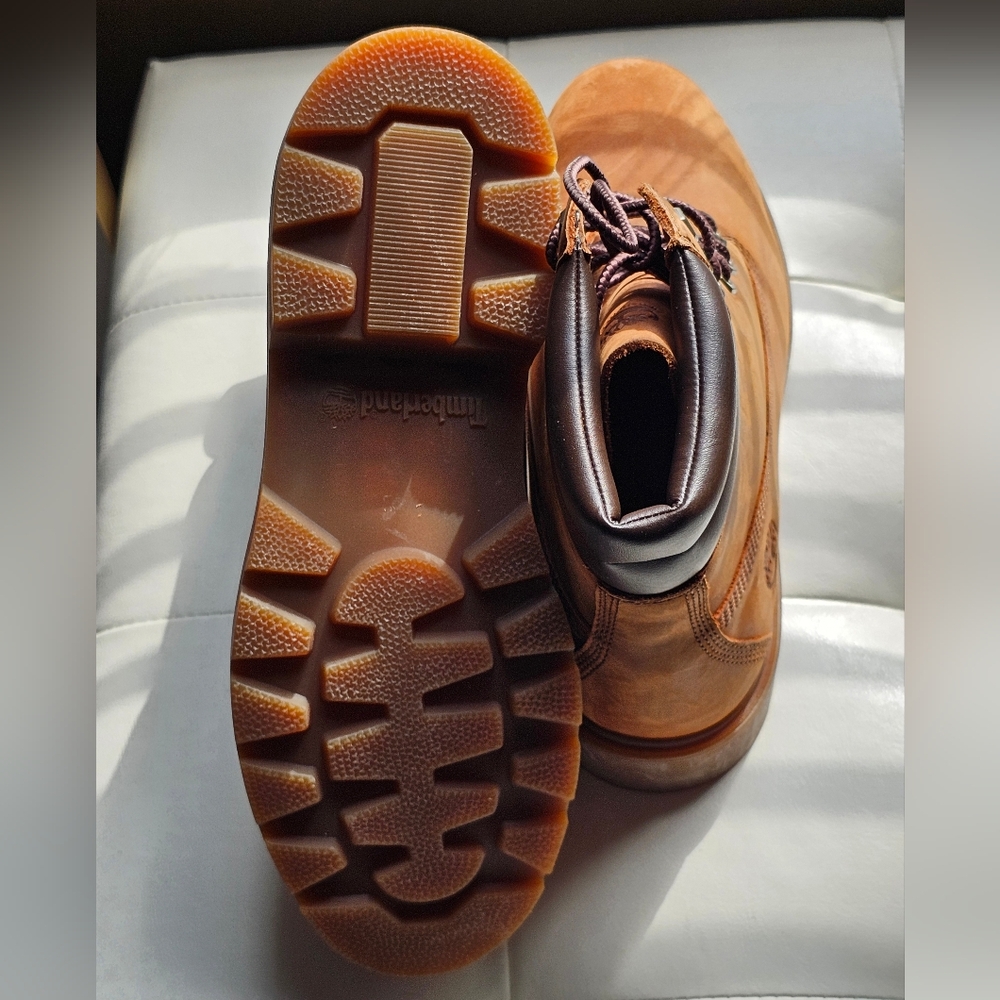 Timberlands - Picture 3 of 5